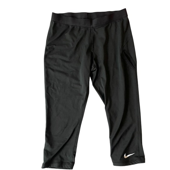 Nike Dri-FIT Capri Leggings Running Training Activewear XS Sports Gym‎ Workout - Picture 1 of 10